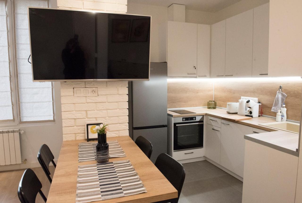 Top Center Designer Studio Apartment София Экстерьер фото